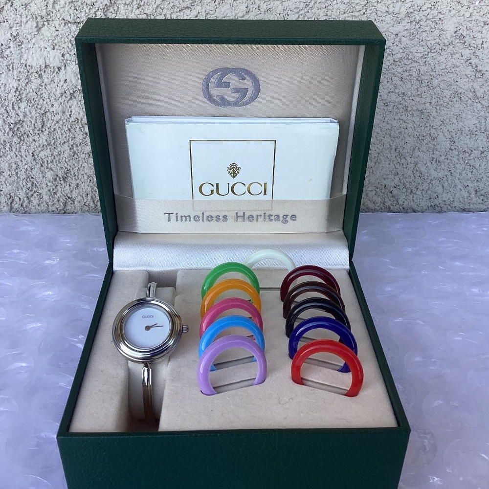 Vintage Gucci 11/12,2 Interchangeable Bezel Bangle Watch Petite Great Condition